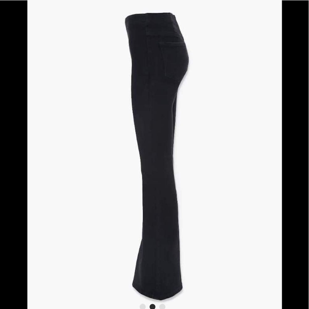 NWT Mid-Rise Flare Jeans (Flat Front)